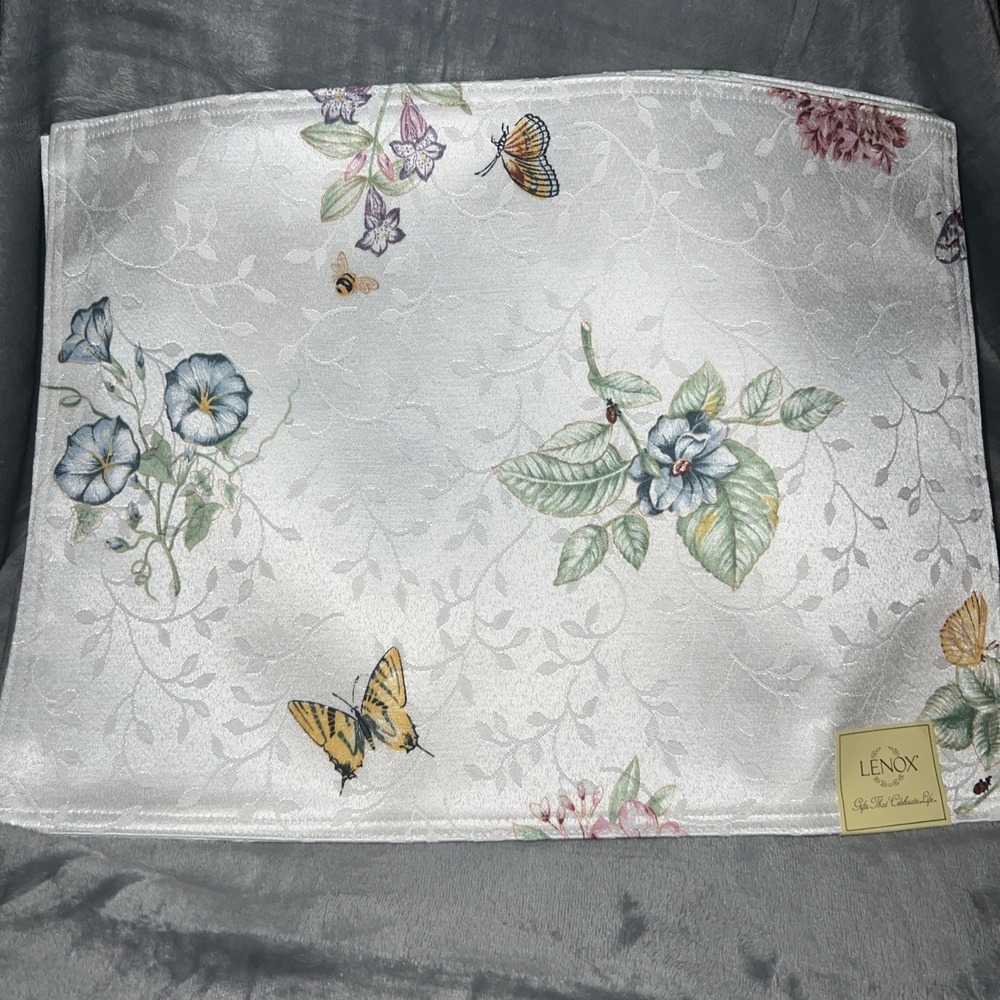 Lenox Butterfly Meadow 13" x 19" Placemat Brand‎ New